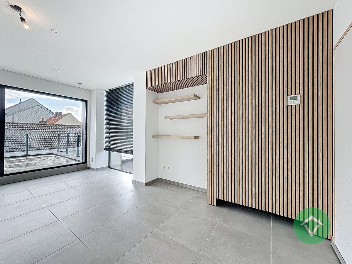 Prachtig dakappartement te Koekelare. 