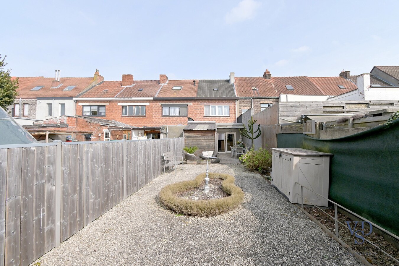 Verzorgde, perfect onderhouden woning. 