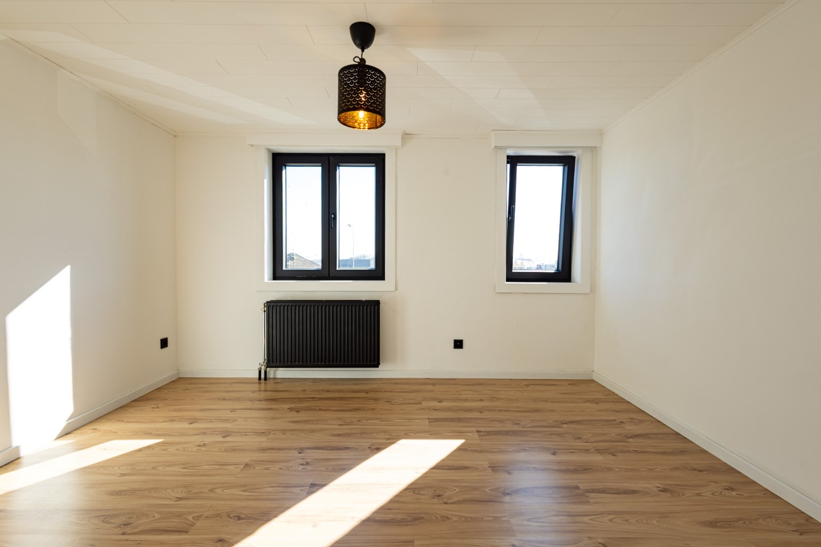 Instapklare woning op 598m² met 3 slpks en tuin te Eeklo 