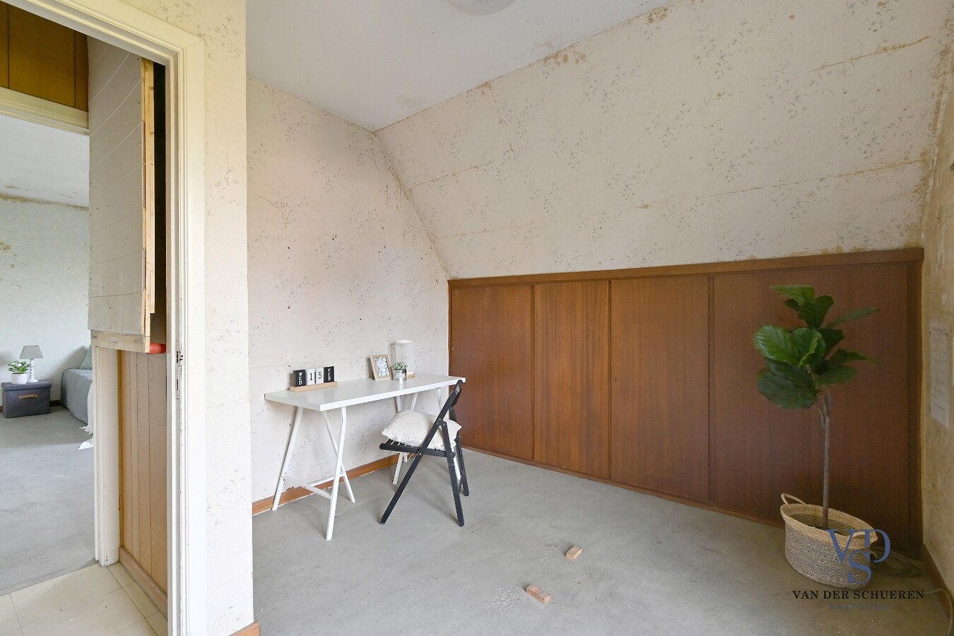 Te renoveren halfopen bebouwing in Deurle 