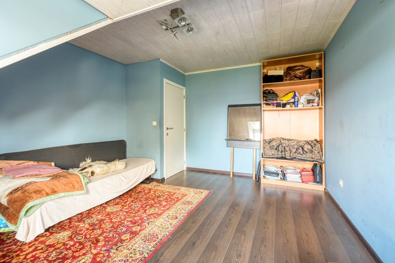 Centrum Dilsen: comfortabel appartement met terras en parking 