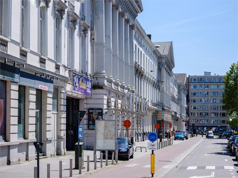 Riant appartement met luxe afwerking op top locatie 