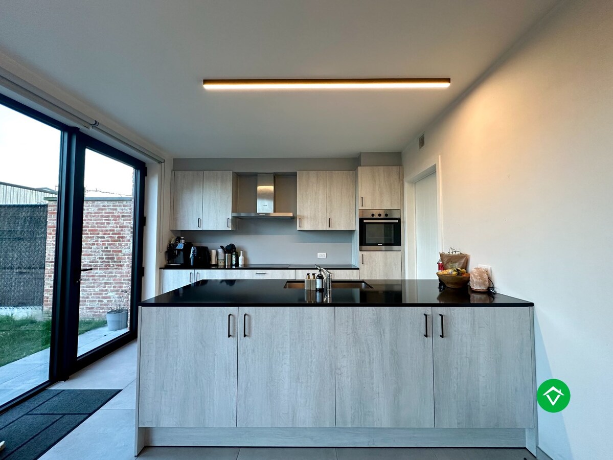 Ruime nieuwbouwwoning met 3 slaapkamers en tuin te Leke 