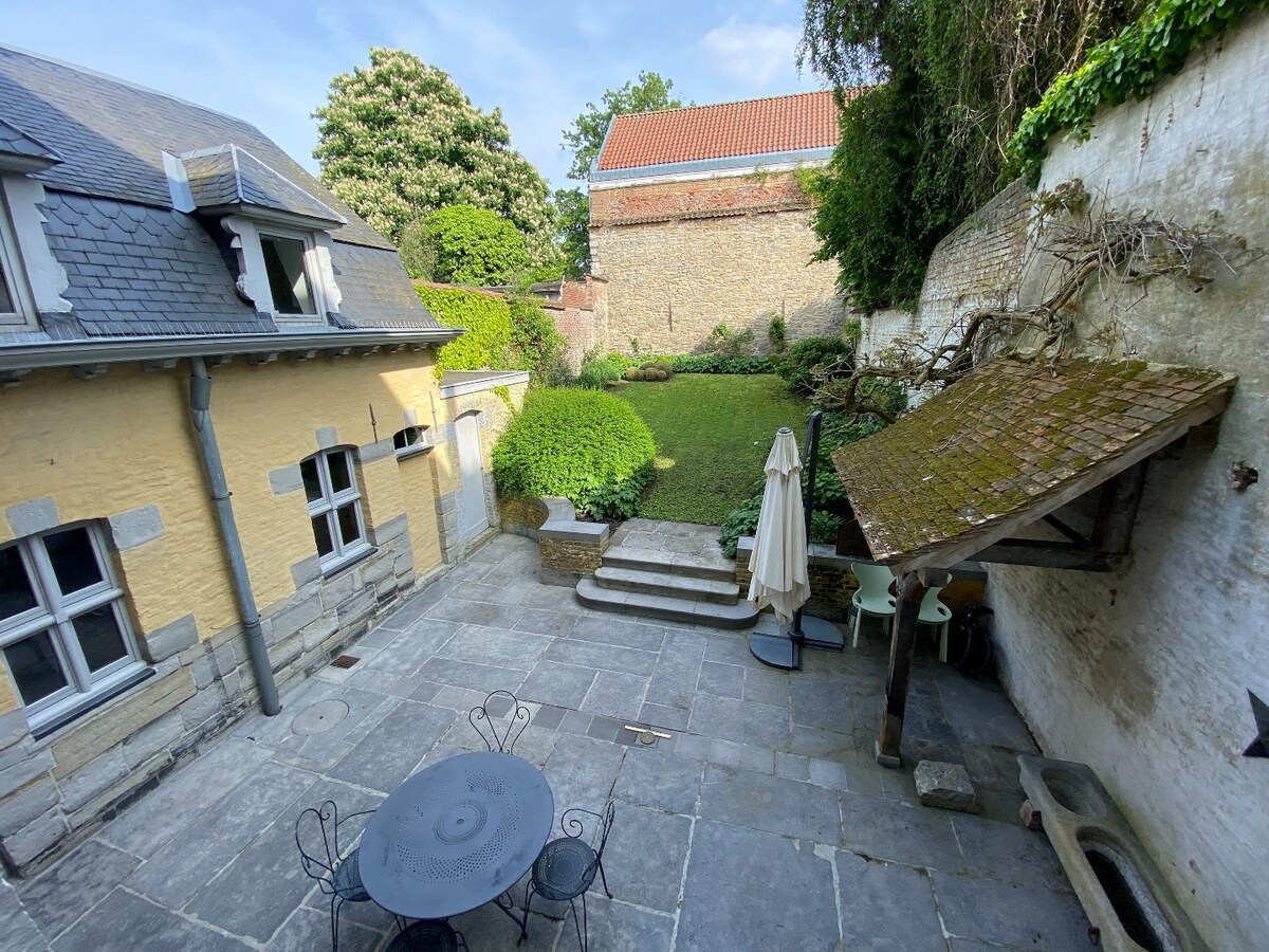 Maison de maître, idéale pour profession libérale ! 
