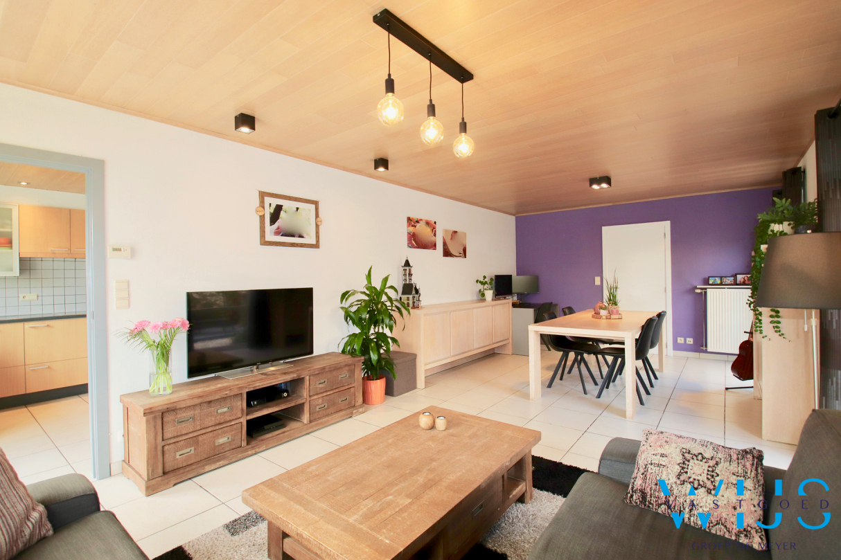 Instapklaar woonhuis in een rustige woonwijk te EEKLO ! 