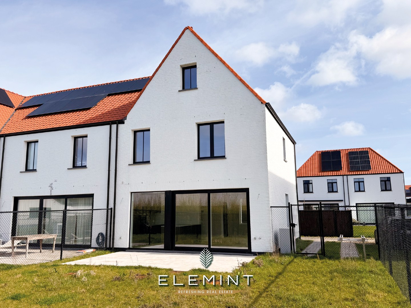 Luxe BEN-woning met 5 slaapkamers op een mooi perceel in rustige doodlopende straat. 