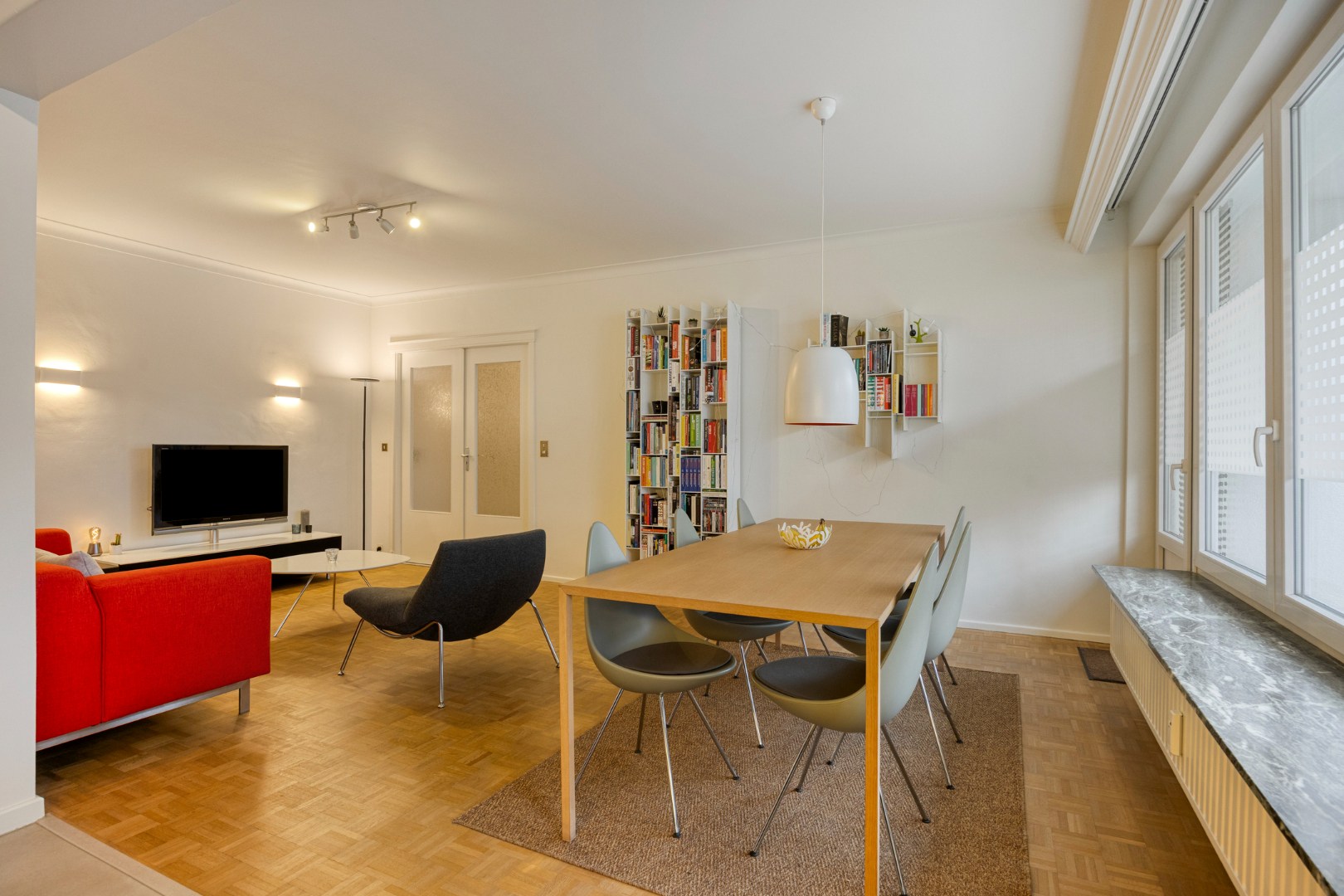Goed gelegen appartement met 2 slaapkamers, terras, ondergrondse autostaanplaats en private kelderberging in Leuven! - EPC 98 kWh/m² - bewoonbare opp. 74 m² 