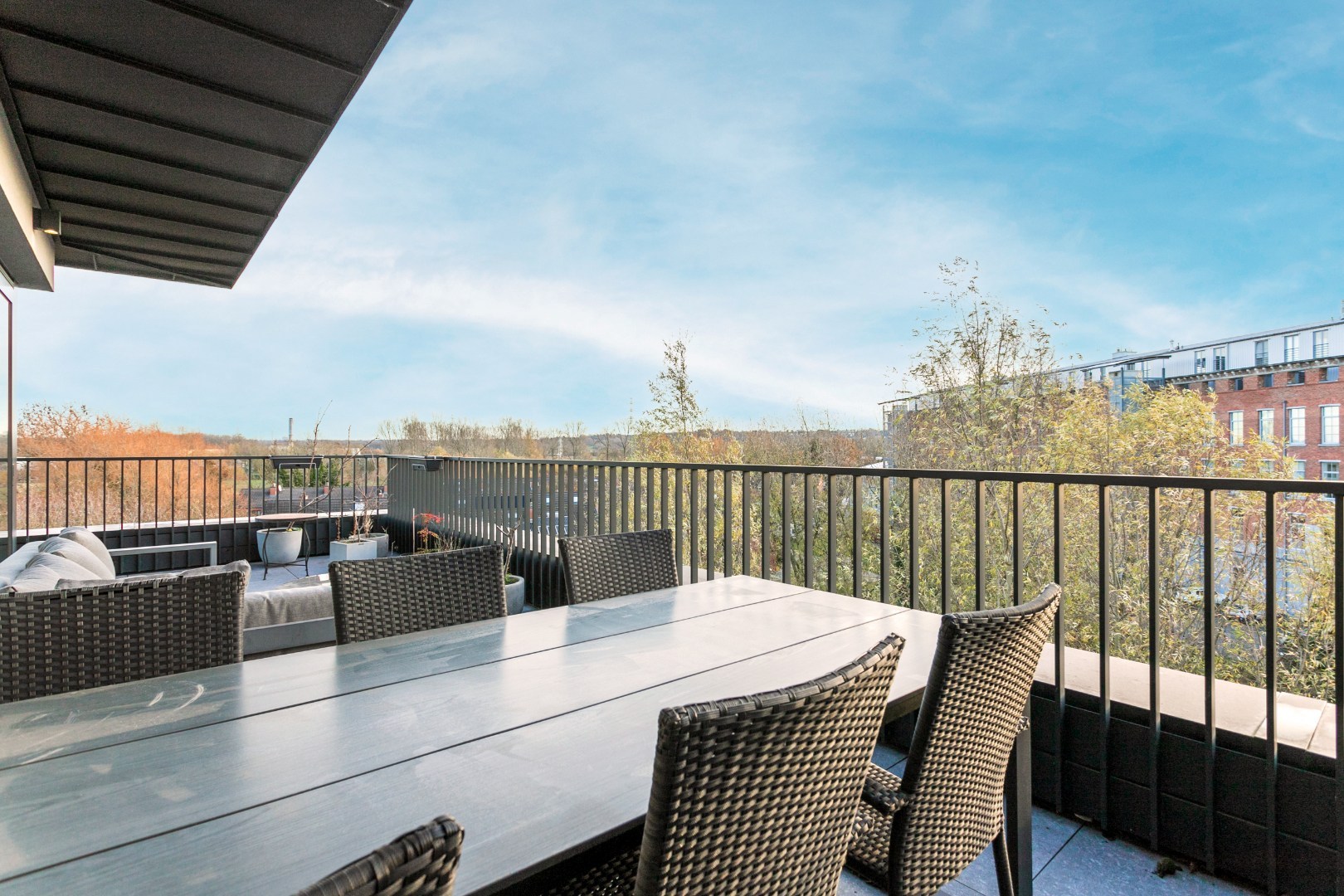 Penthouse duplexapp. (135m²) met 3 slpks, terras en autosplaats 