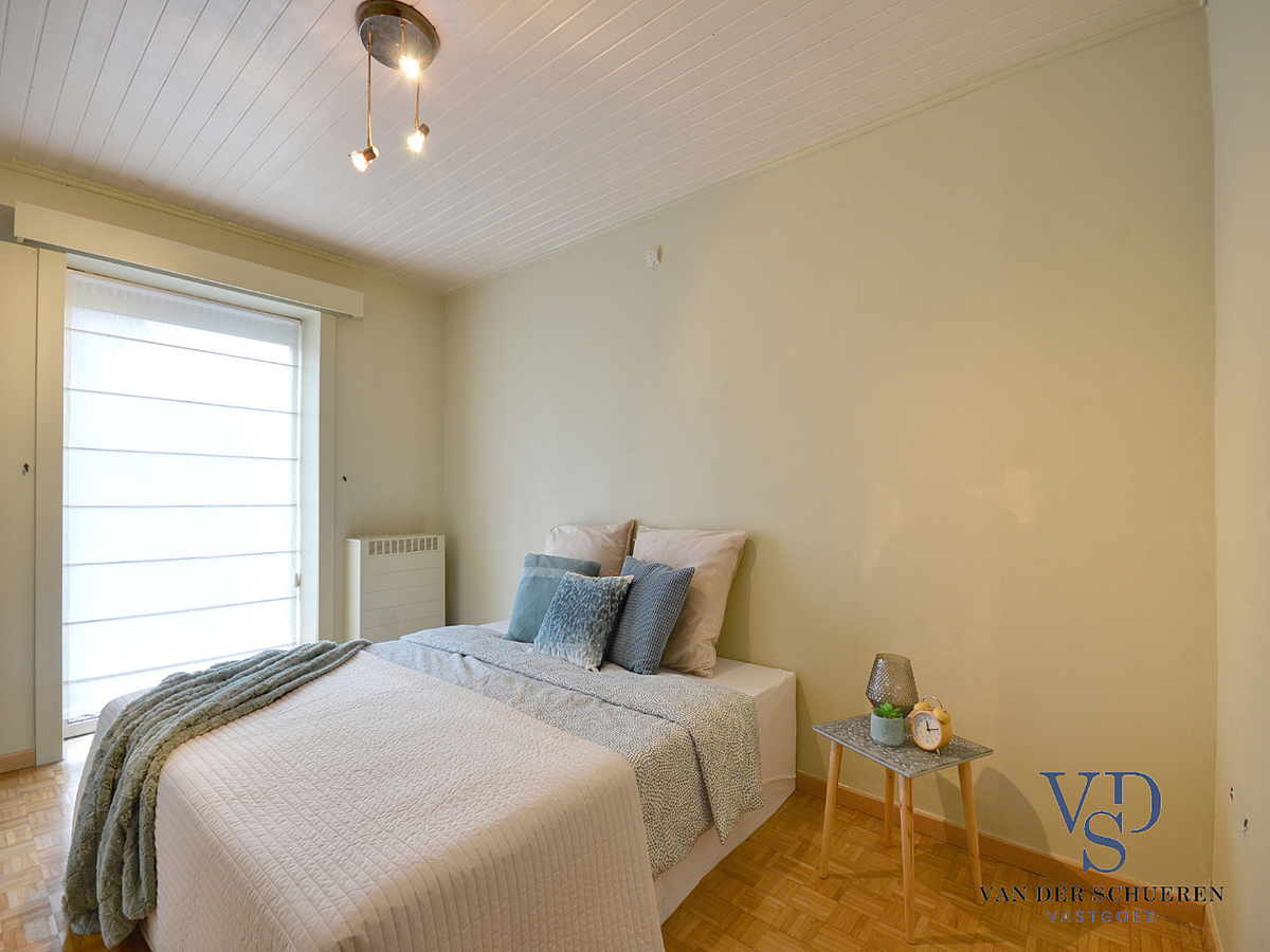 Tijdloze villa in residentiële wijk te Nazareth. 