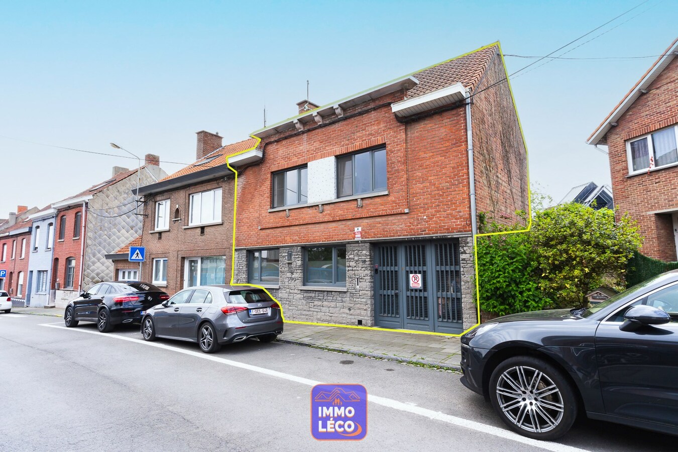 3 façades rénovée avec garage et jardin, plein centre-ville ! 