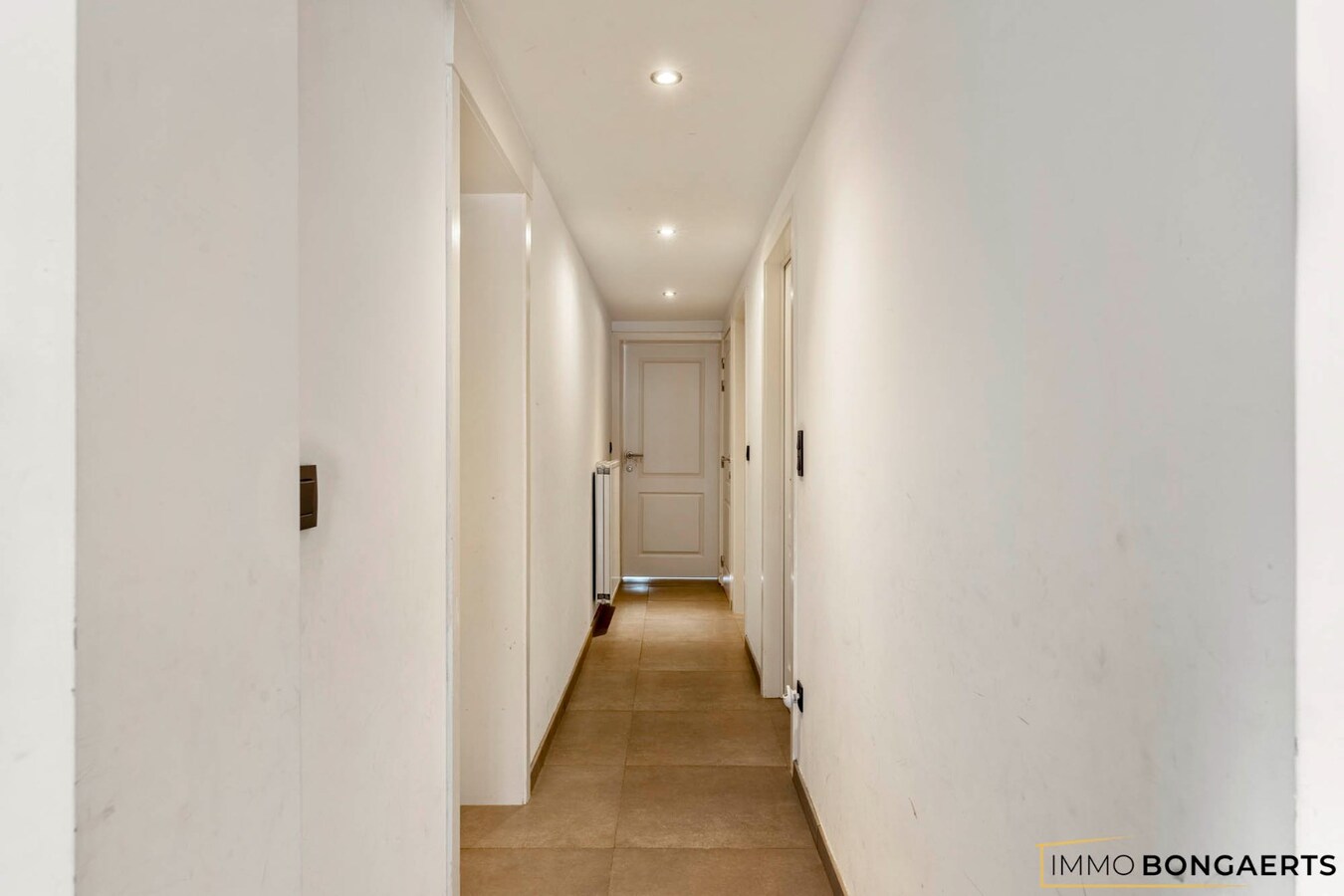Gerenoveerde woning met vier slaapkamers 