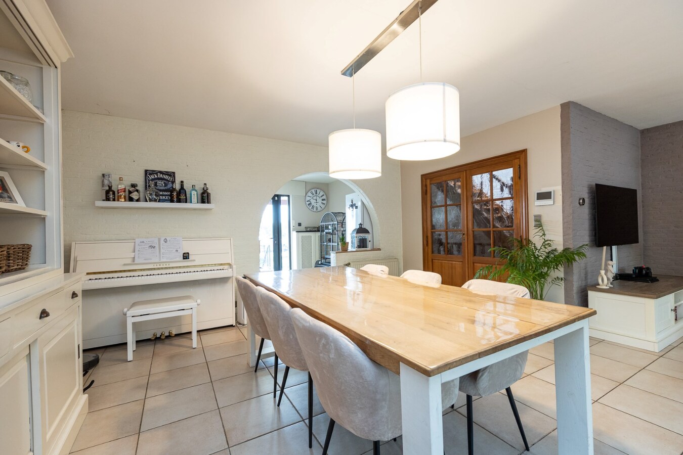 Prachtige woning 243 m² met 4 slaapkamers (met mogelijkheid tot kangoeroewoning) 