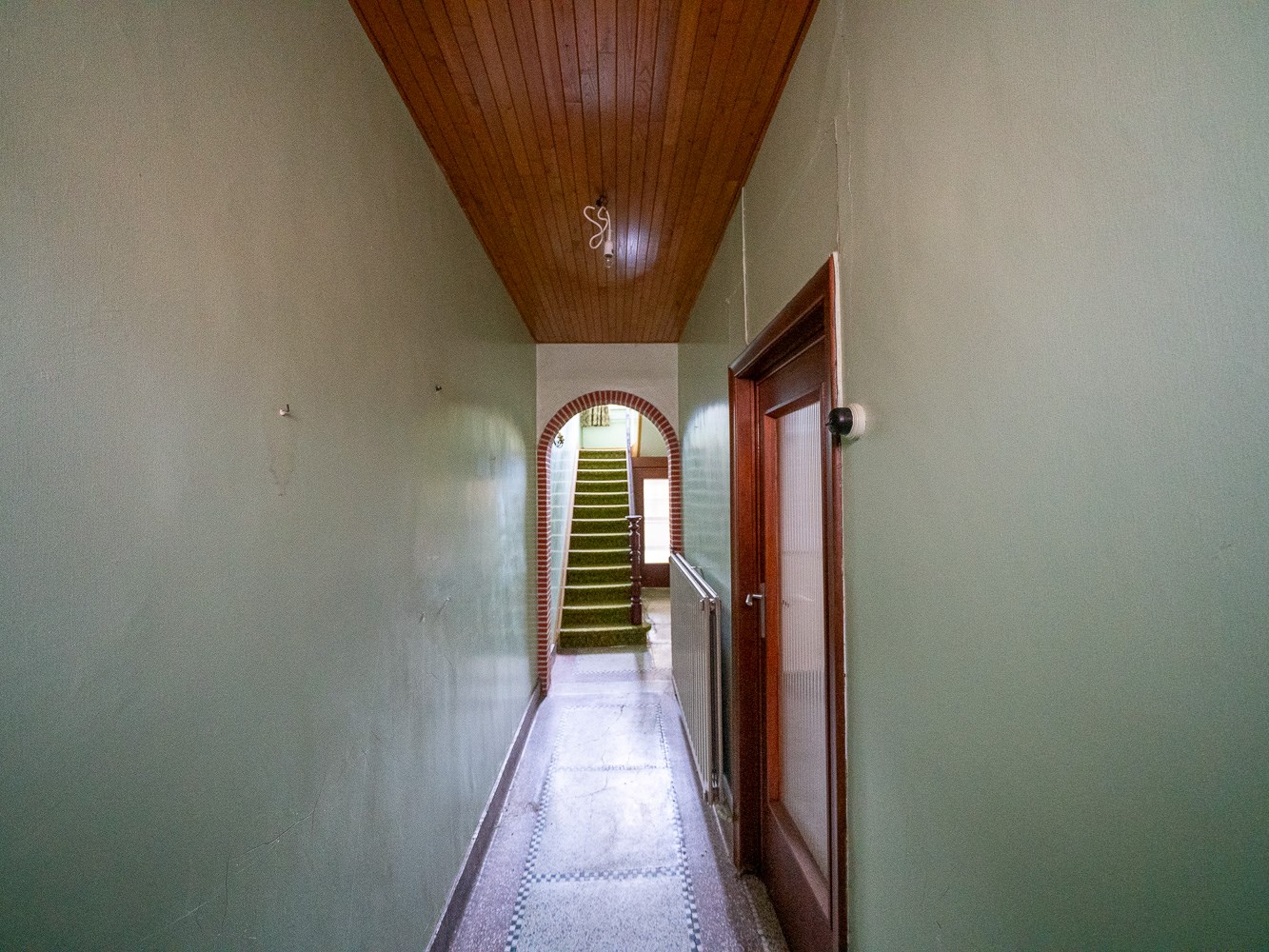 Te renoveren woning in het centrum van Schepdaal 