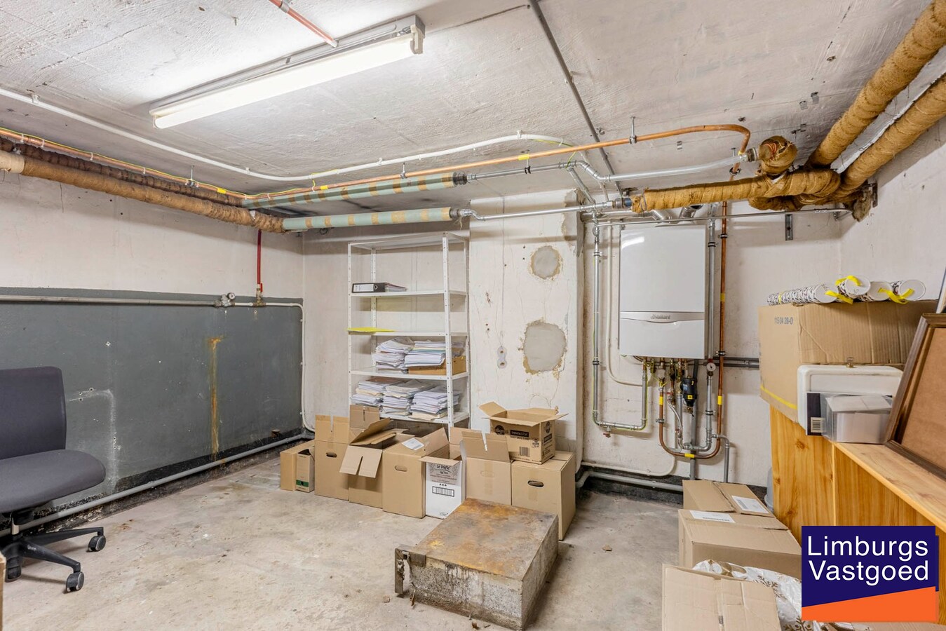 Woonhuis met  praktijkruimte te Waterschei, op een perceel van 6a80ca te Genk 