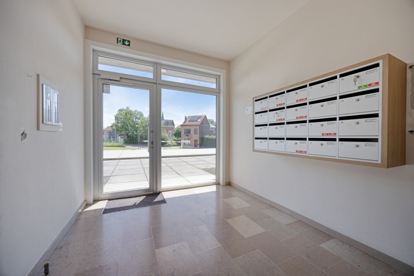 2-slpk appartement met 2 terrassen te Tienen 