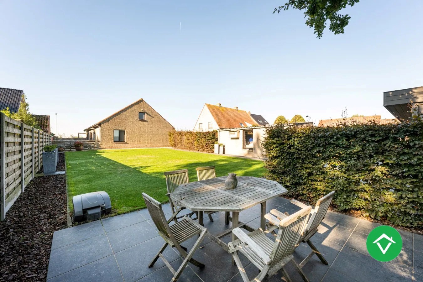 Alleenstaande woning met 3 slaapkamers en garage te Koekelare 