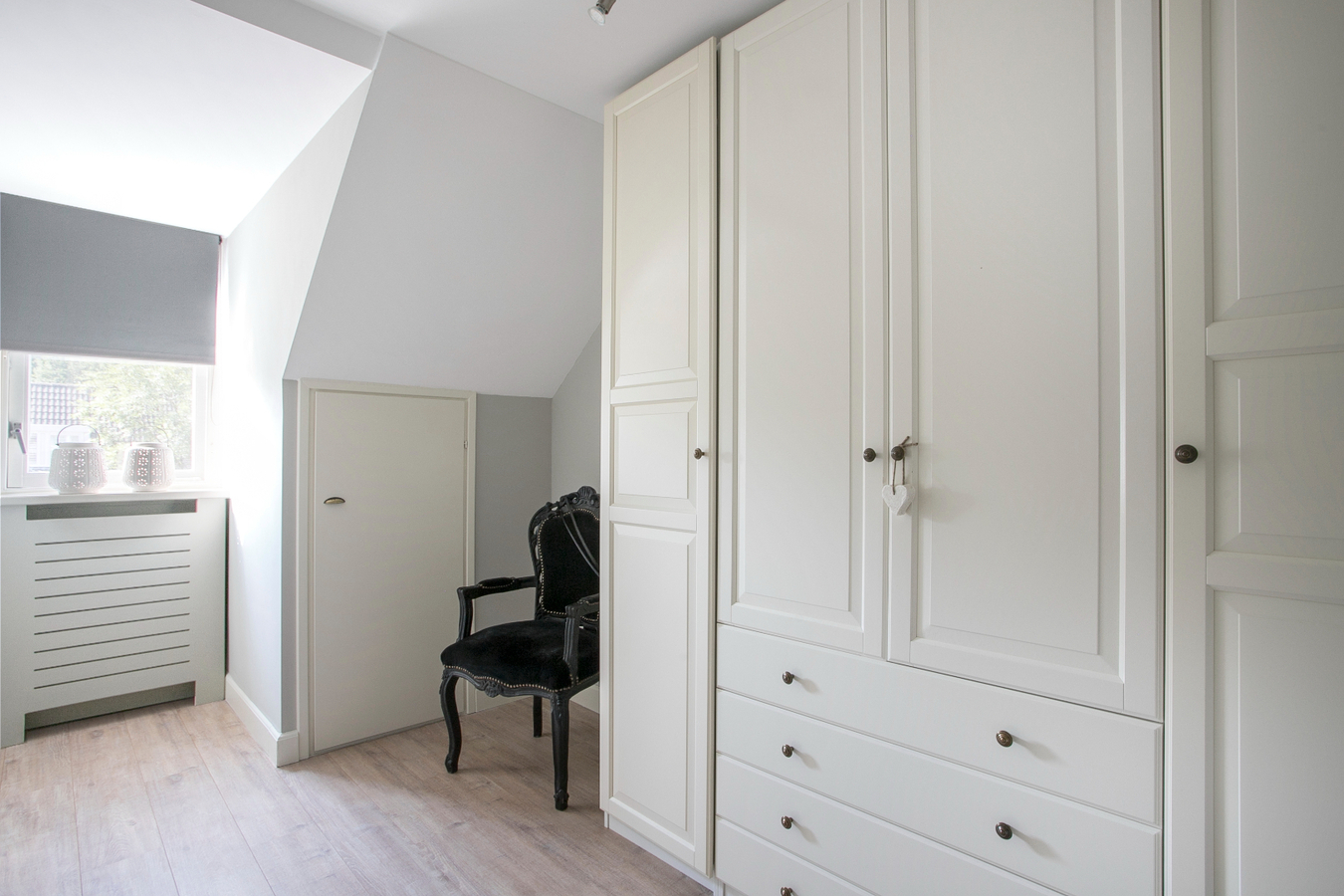 Prachtige afgewerkte hoekwoning op een rustige locatie aan de rand van Hapert. 