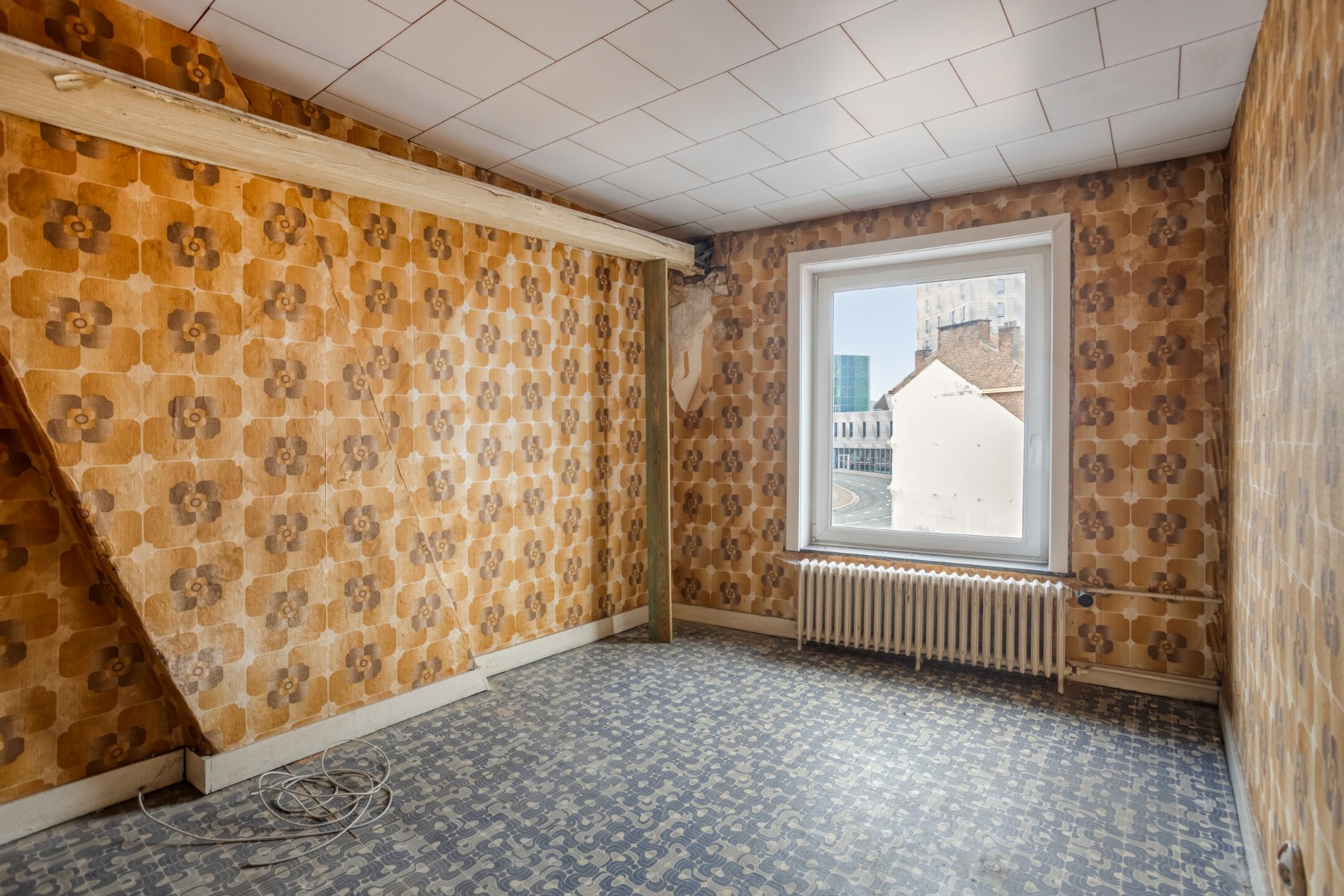 Ruime woning met 6 slaapkamers, tuin en bijgebouw in Kessel-Lo! – bewoonbare opp. 242 m² 