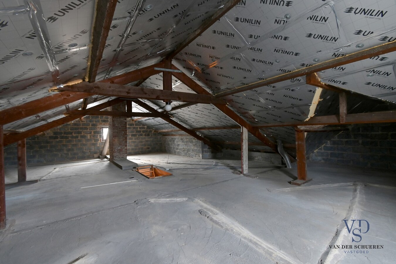 Ruime bungalowwoning met tuin en garage 