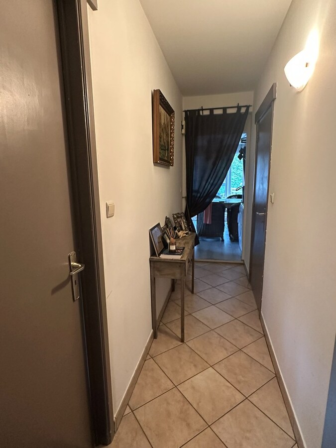 Appartement met 2 slaapkamers en ruim terras 
