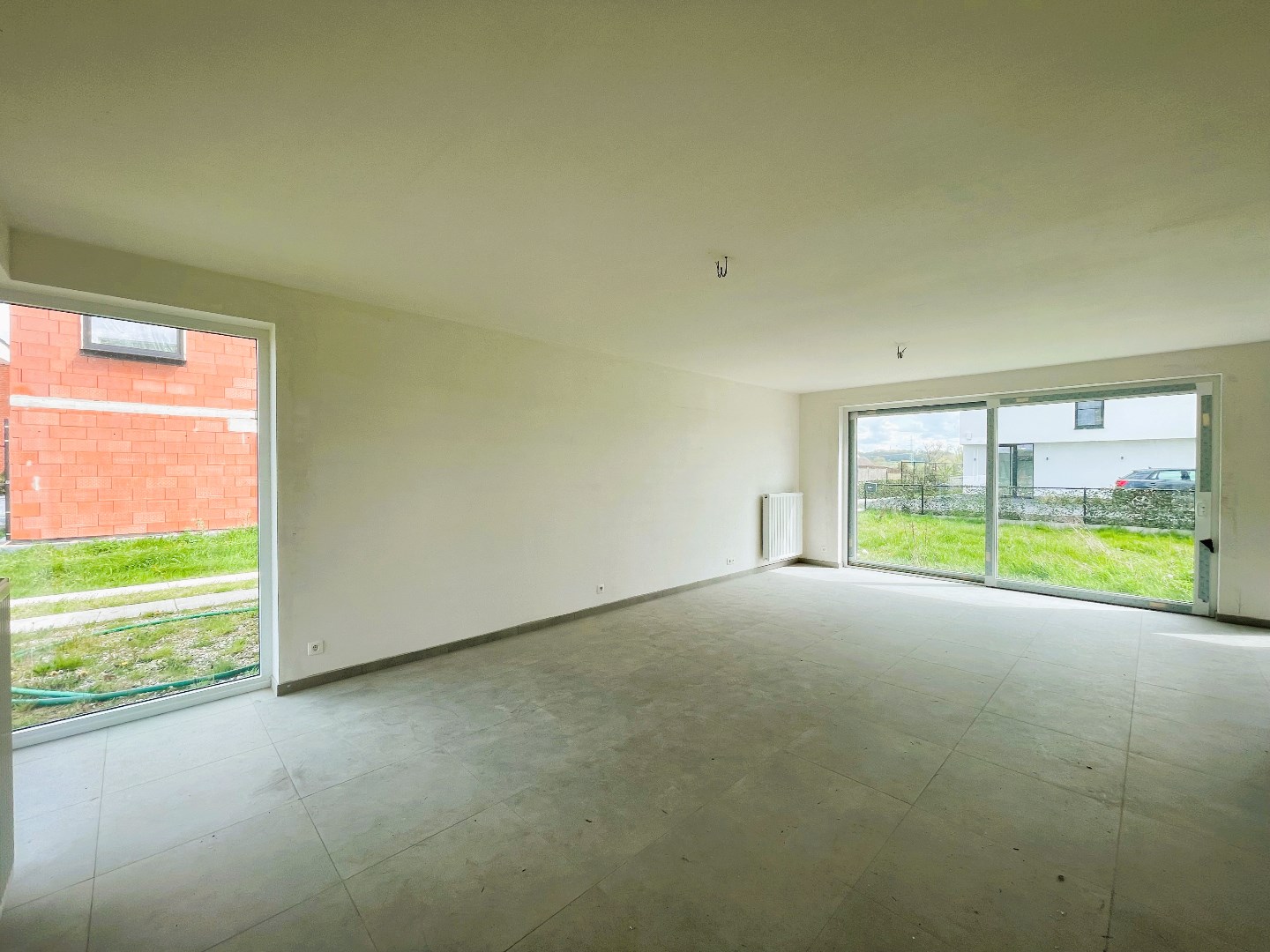 Halfopen nieuwbouwwoning op 394 m² 