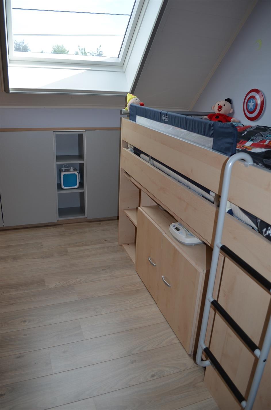 Recente energiezuinige woning met  3 slpks, garage en zuidelijk georiënteerde tuin te Maldegem 