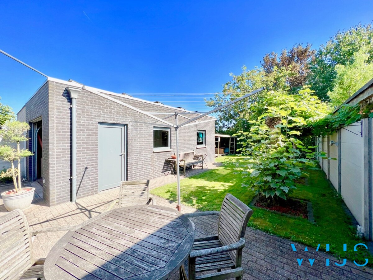 Instapklaar woonhuis te Ertvelde ! 