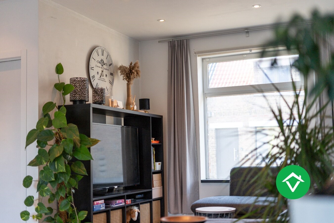 Instapklare, energiezuinige woning met privatieve tuin en garage te Pervijze 