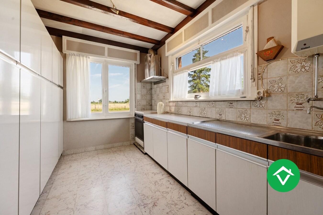 Woning met 3 slaapkamers en garage te Koekelare 