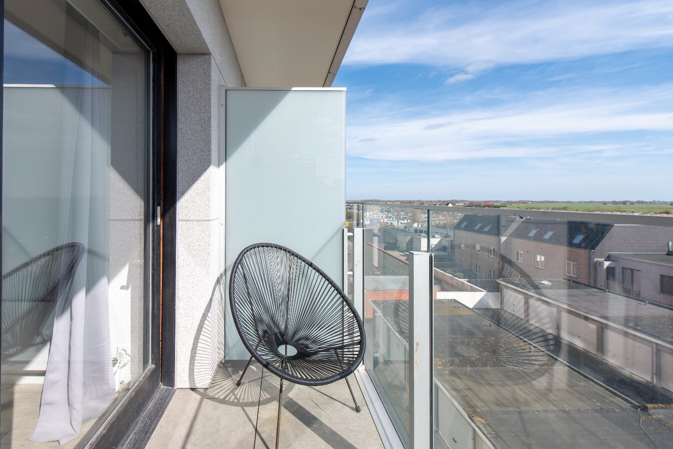 Top gerenoveerde studio Westende bad ! 