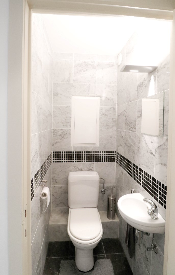 gemeubelde studio op de Zeedijk 