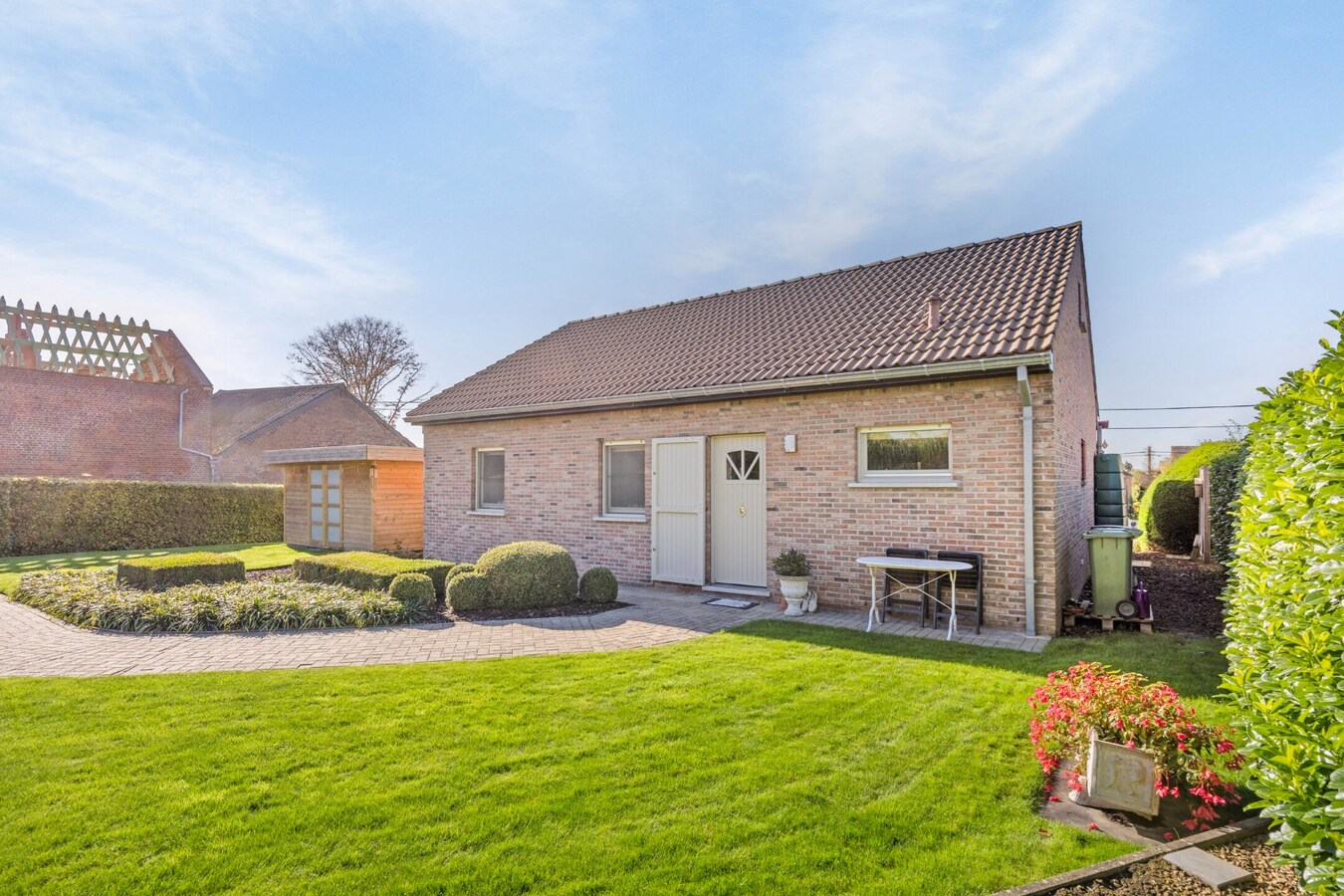 Mooie open bebouwing te Hoegaarden (Outgaarden) 