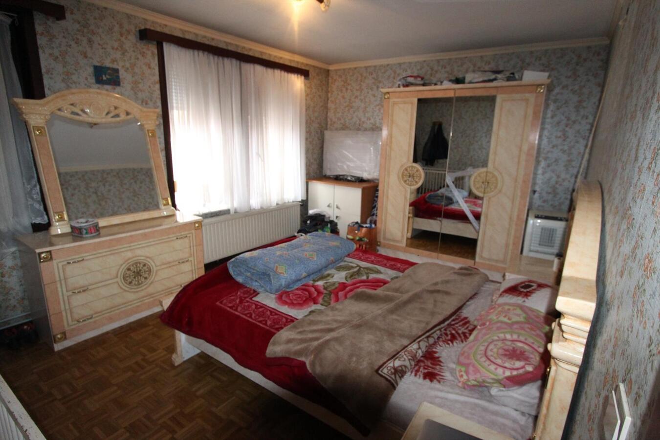 Woning met  3 slaapkamers en garage te Roeselare 