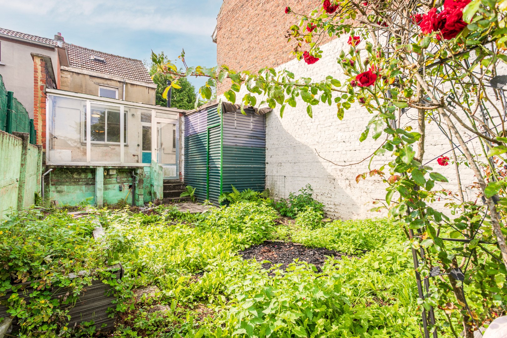 Te renoveren woning te Buizingen met veel potentieel op 1a35ca 