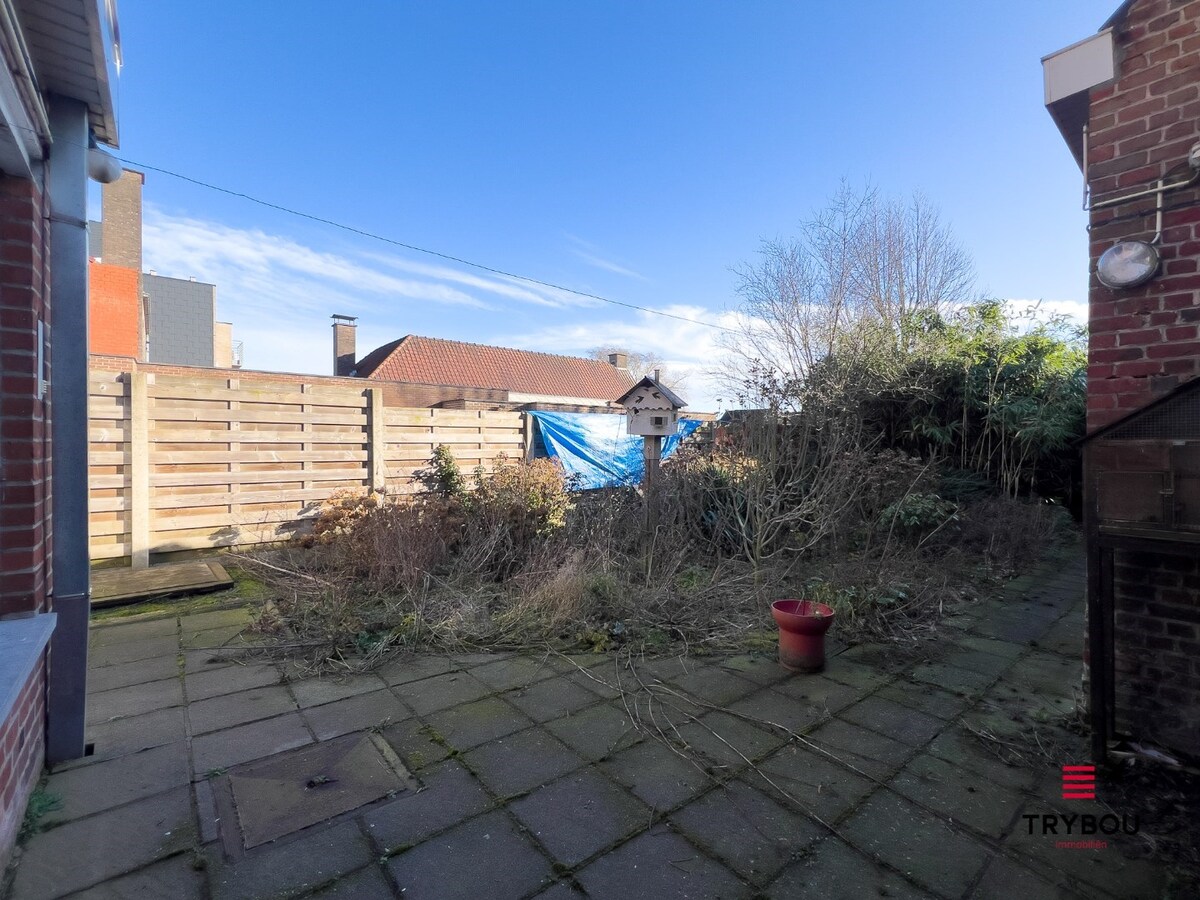 Centraal gelegen halfopen bebouwing 