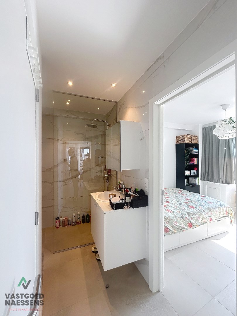 Magnifique appartement de 2 chambres avec vue panoramique et terrasse. 