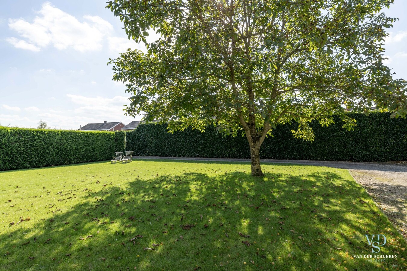 Bijzonder ruime (446m²), tijdloze villa 