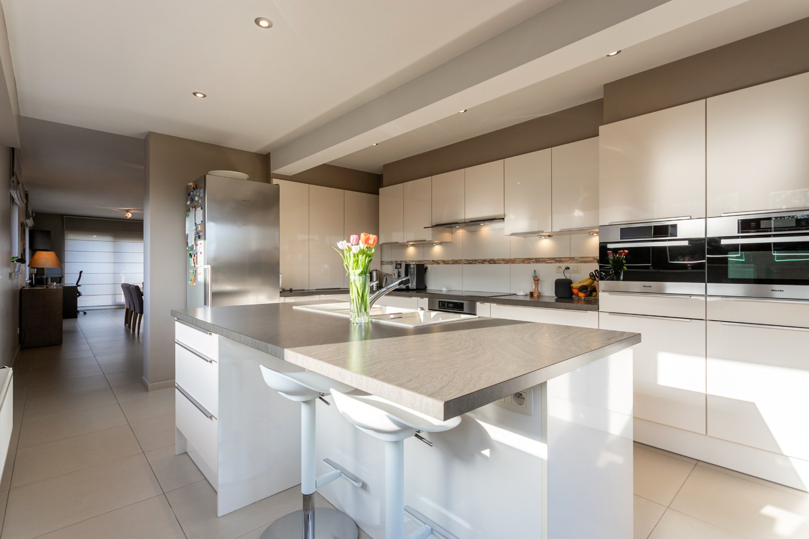 Instapklare gezinswoning met 5 slaapkamers, 2 badkamers en EPC B op topligging in Wezembeek-Oppem 