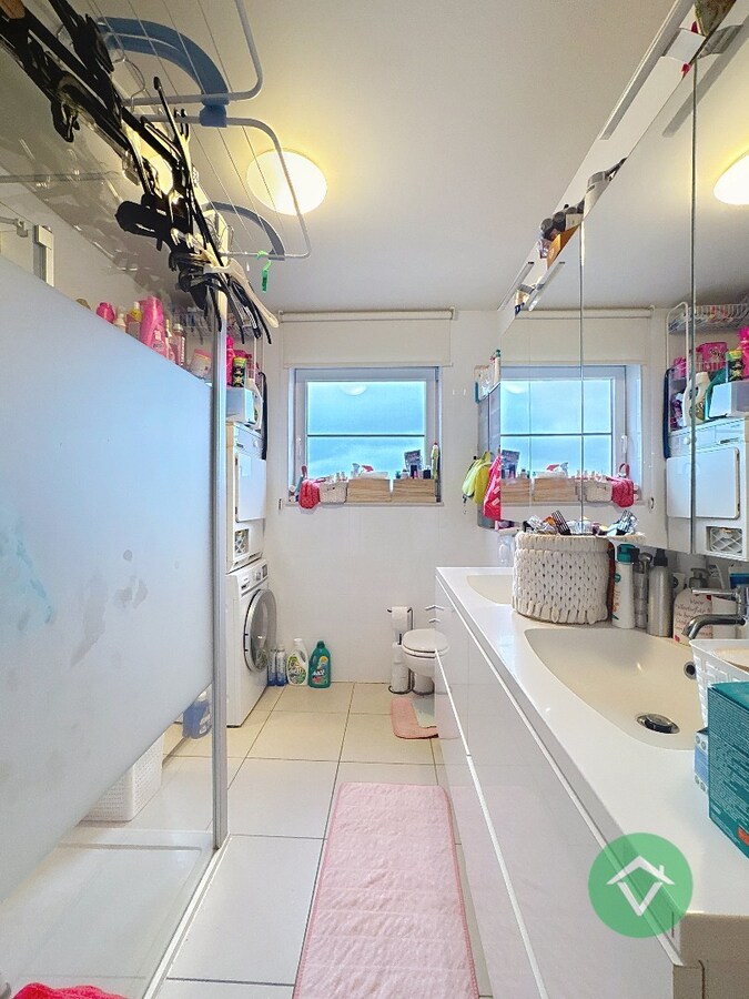 Standaard appartement met 2 slaapkamers in Torhout, bouwjaar 2015, bewoonbare oppervlakte 100.00 