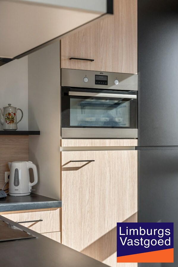 Modern appartement met terras, autostaanplaats + kelderberging 