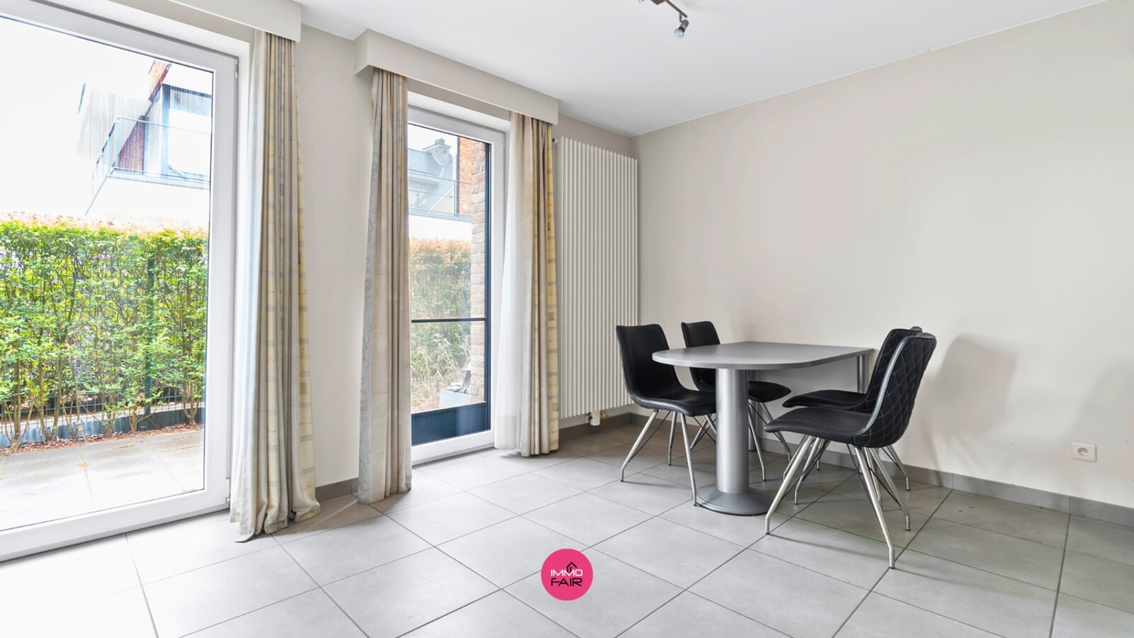 Instapklaar, gelijkvloers appartement in Wiemesmeer 