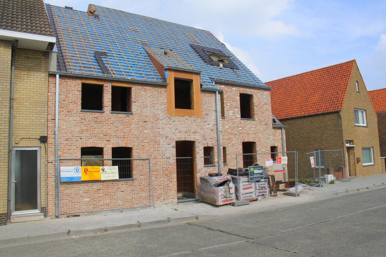 Prachtige casco nieuwbouwwoning in hartje Zerkegem 