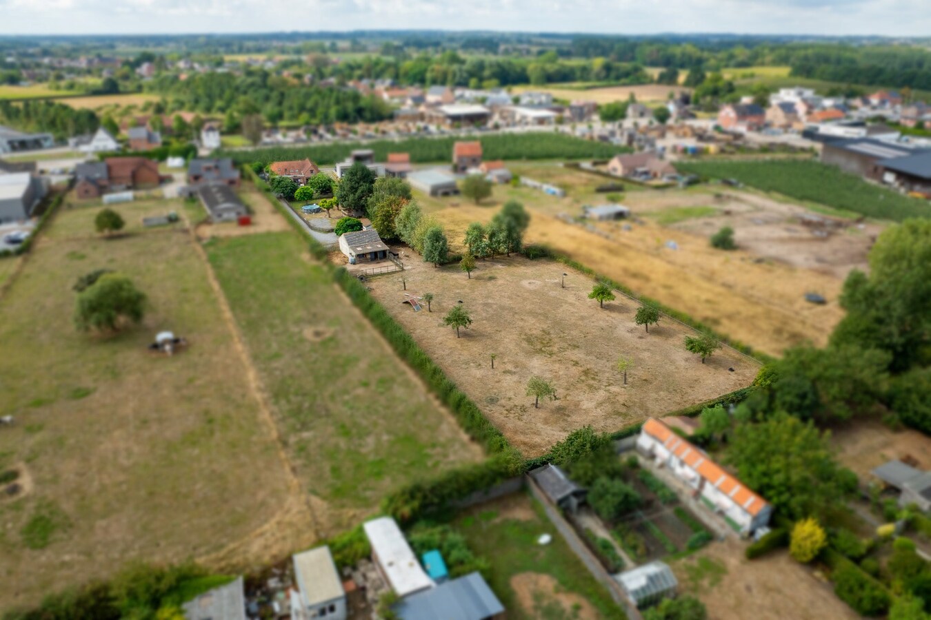 Quietly located house with a meadow of approximately 55 acres in Herk-de-Stad 