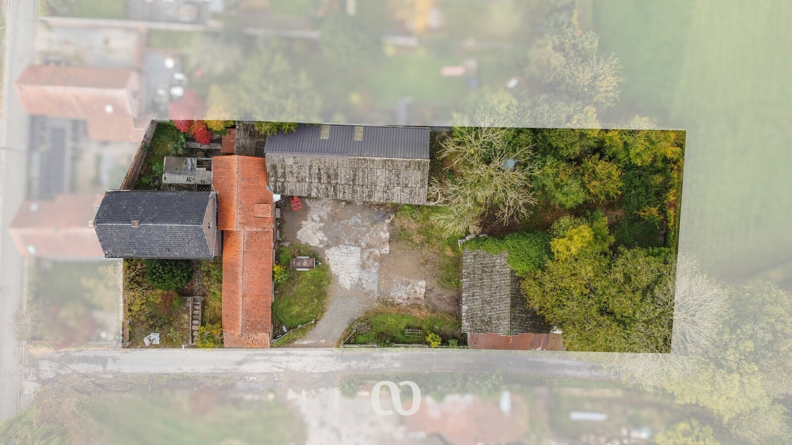 Prachtig gelegen bouwgrond geschikt voor 1 of 2 open bebouwingen 