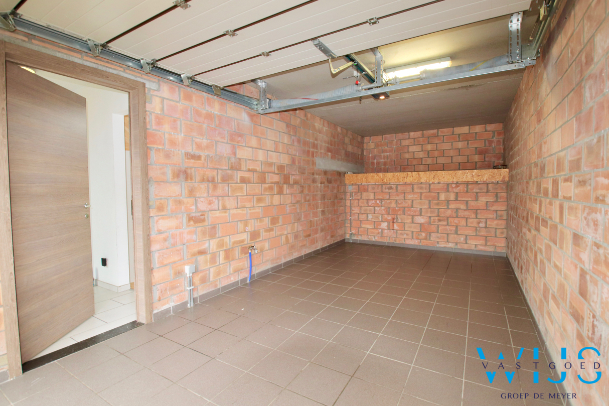 Instapklare bel-étage met 3 slaapkamers te ASSENEDE ! 