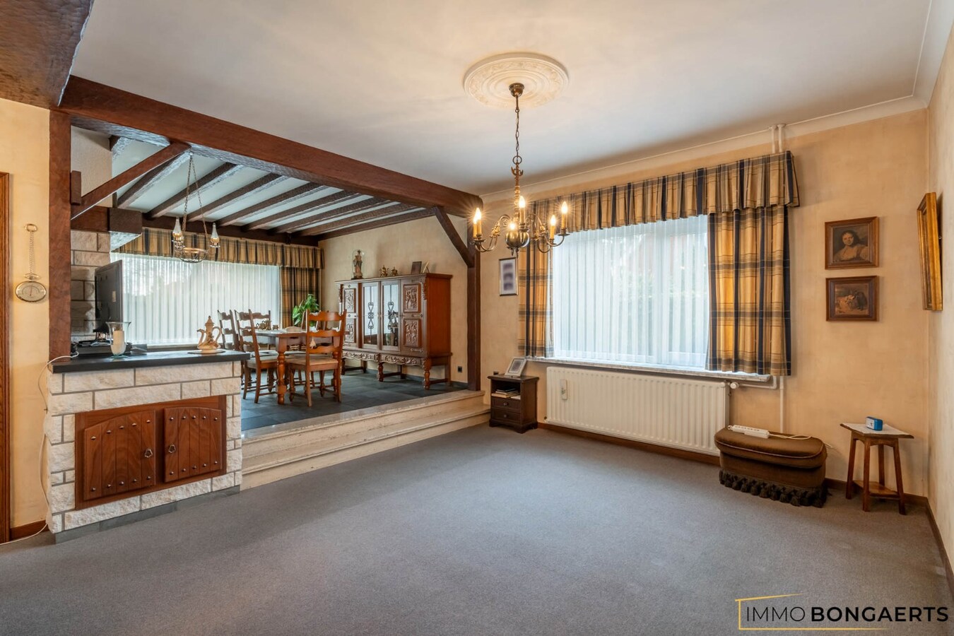 Ruime woning met tuin, garage en 3 slaapkamers in Oudsbergen . 