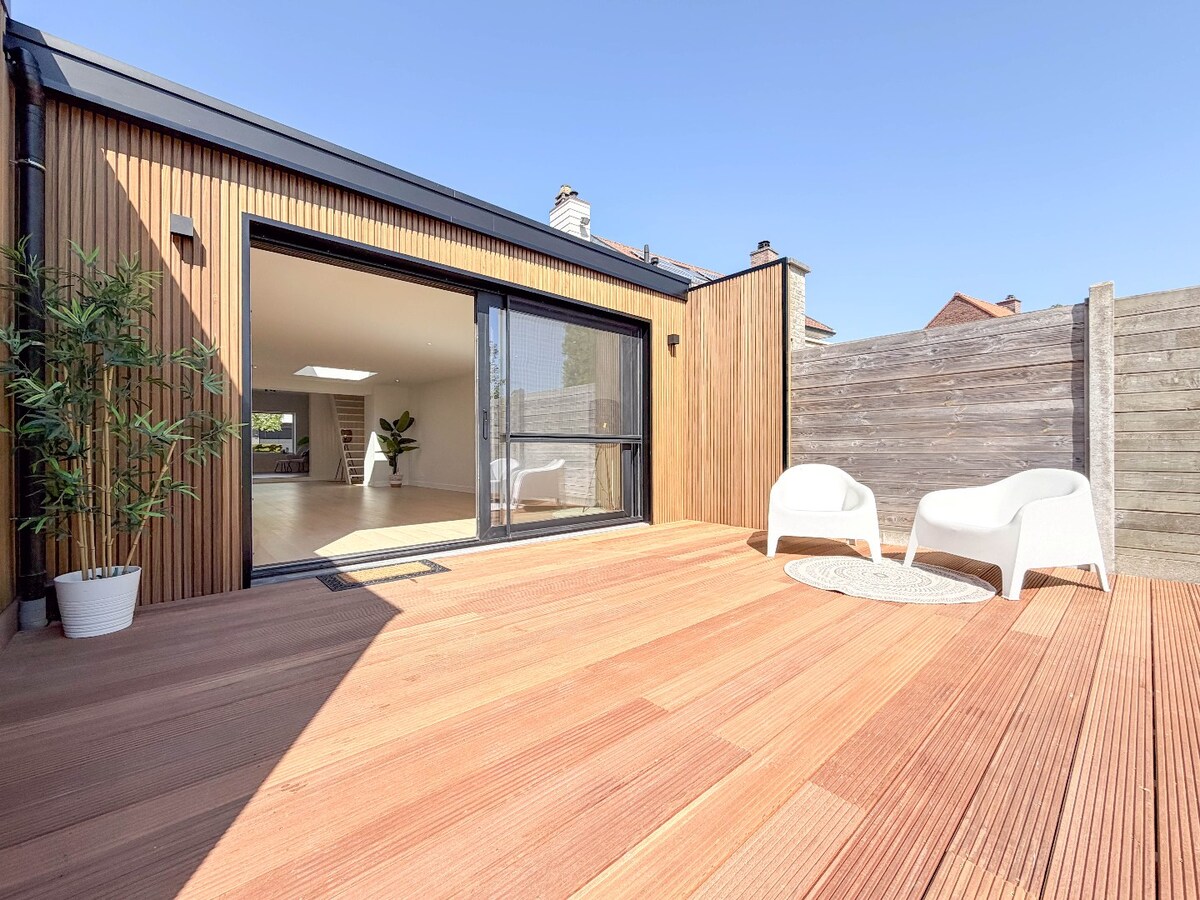 Prachtige ruime woning met grote zonnige tuin !    **** NONO INSPIRED **** 