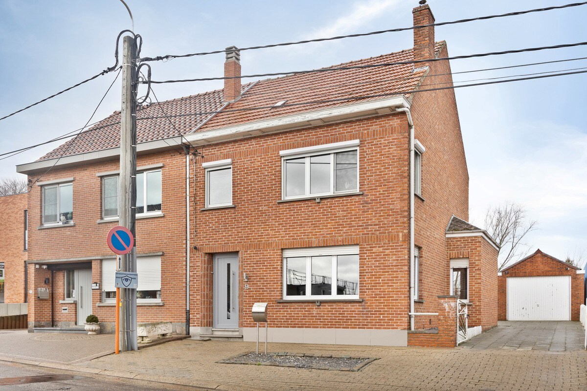 Half open bebouwing met 3 slaapkamers te Goetsenhoven (Tienen) 