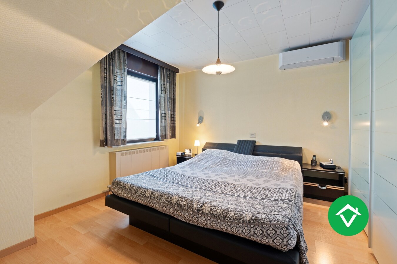 Instapklare energiezuinige woning met 3 slaapkamers te Roeselare 