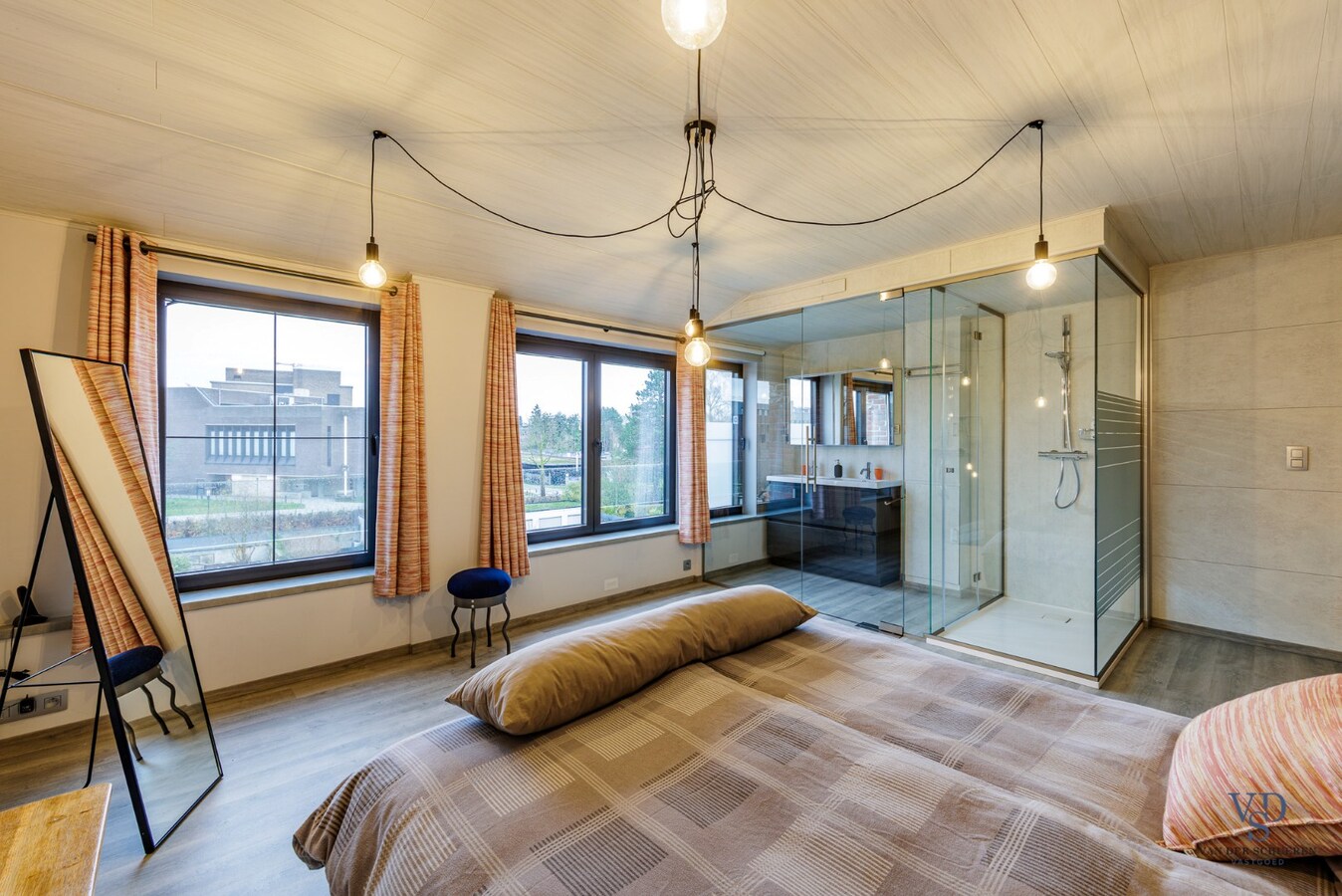 Tijdloos wonen in Gent met royale tuin 